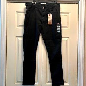 Levi’s skinny jeans